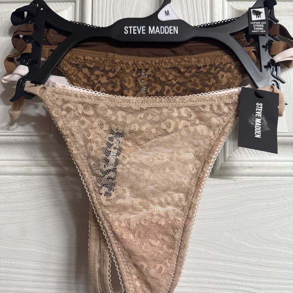Steve Madden Seamless Thong panty 5pk Med Multicolor leopard lace Nylon/spandex